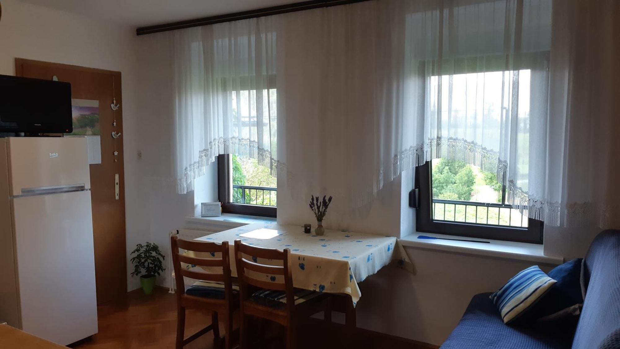 Bric Apartment *